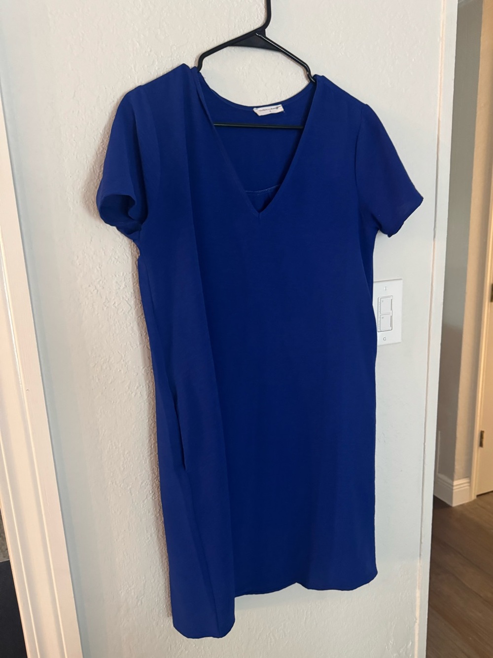 Pinkblush Royal Blush short sleeve dress w/ pockets, Small - Picture 6 of 9
